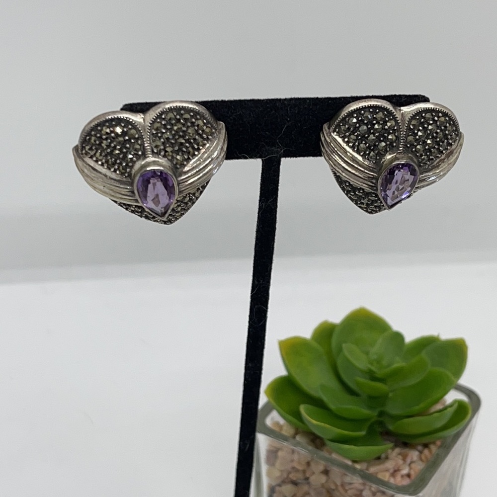 Gorgeous Judith Jack amethyst heart earrings